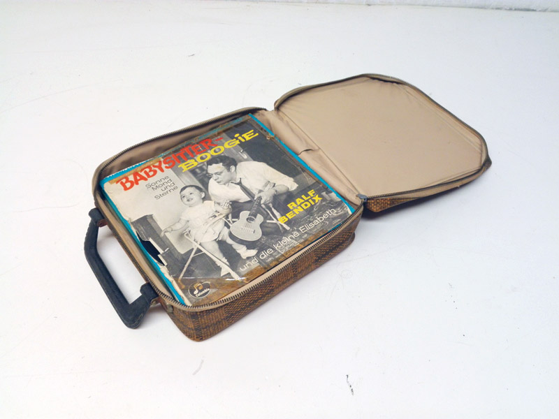 album maletin discos vinilo single musica skay plastico 21x21x7 1u